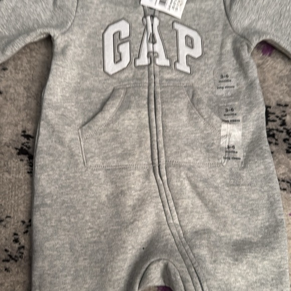 Baby First Favorites Arch GAP Logo One-Piece - Picture 6 of 12